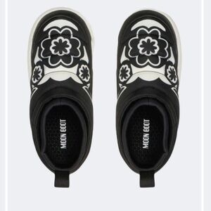 Moon Boot Park Soft Flower Women
Lifestyle Shoes Black/White